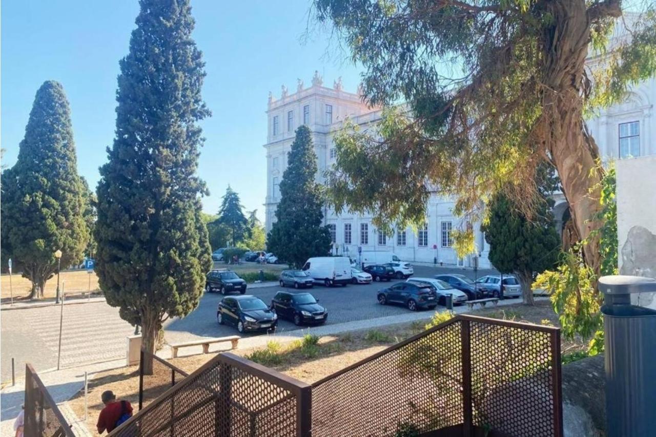 Almirante24 - Apartment With Garden - Ajuda Palace & Royal Treasure Museum Lisbon Exterior photo